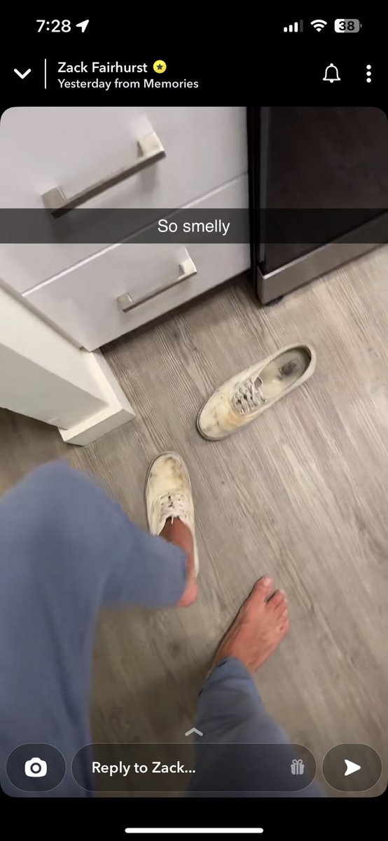 Issacd520's tweet photo. Some hot feet I had to share https://t.co/HgCb8aexkE