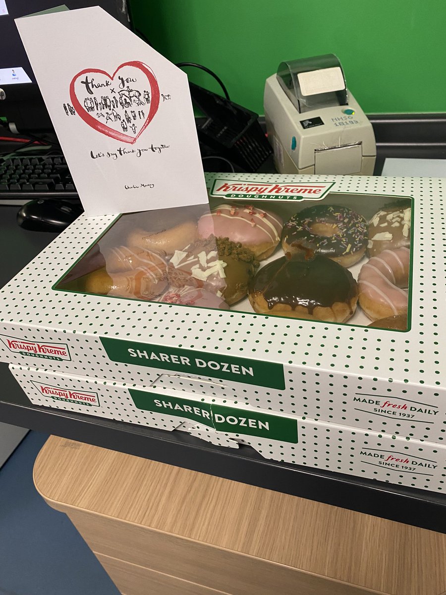 Afternoon treats🍩for staff from a grateful patient in ward 104 <a href="/NHSGrampian/">NHS Grampian</a> 
<a href="/fionam54/">Fiona Mitchell</a>