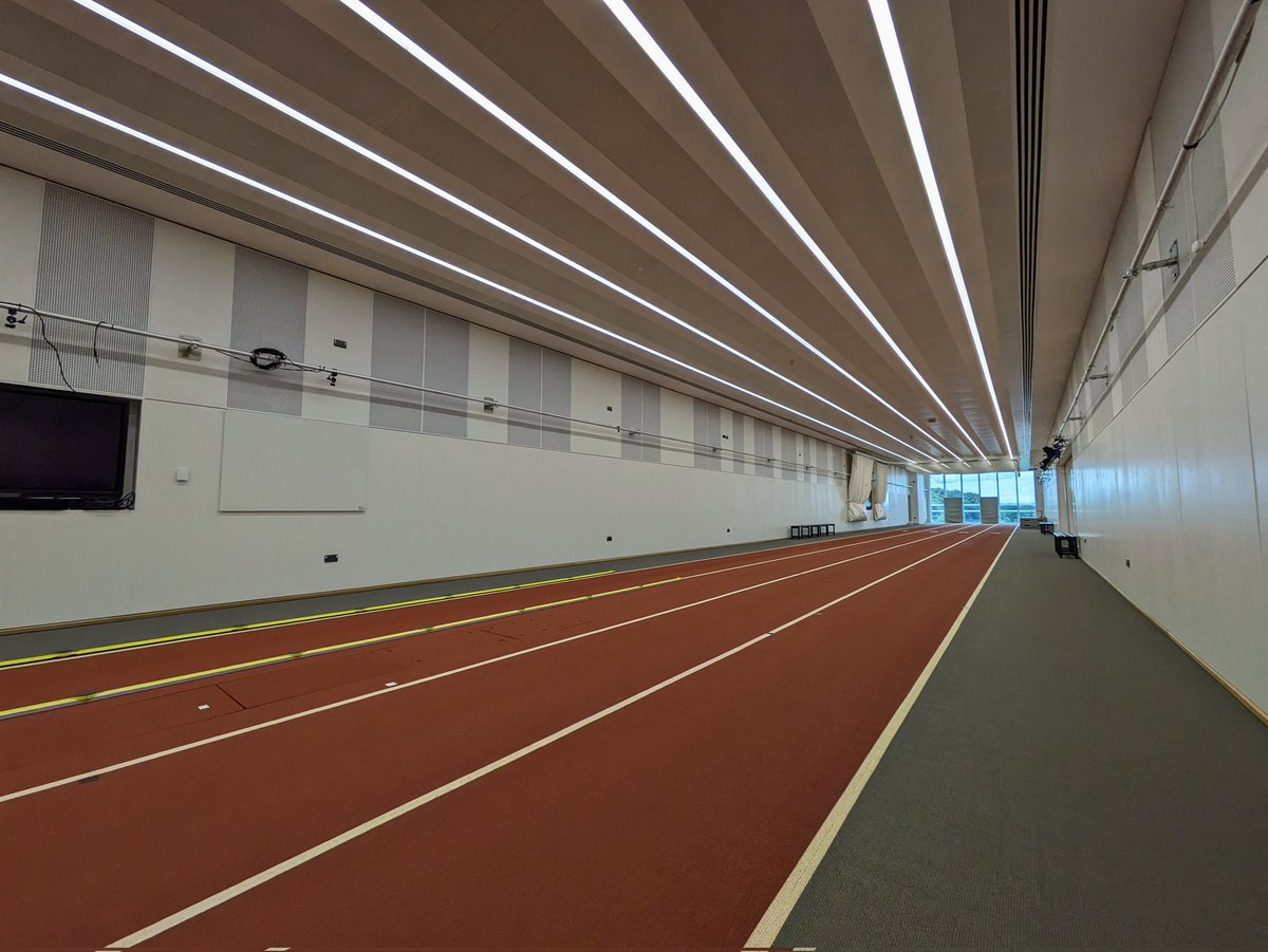 BelSpe's tweet photo. Thank you @leedsbeckett for hosting @UniAlliance today. Great to talk all things #research and #enterprise and see the fantastic facilities and research @Carnegie_Sport https://t.co/ocfrfr3kAc