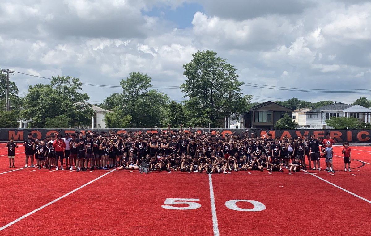 Great turn out today at youth camp #HornsUp #JoinTheStampede 🤘🔴⚫️