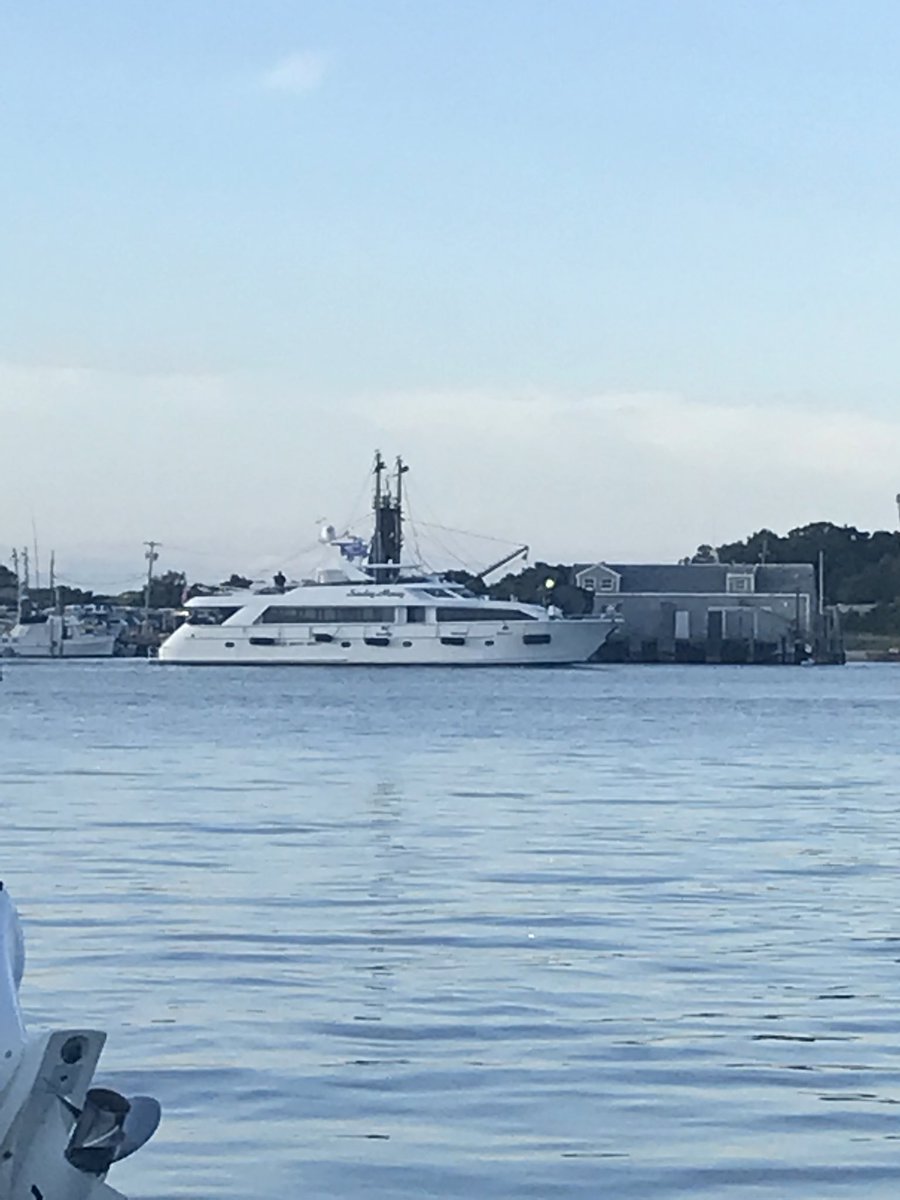 Going through some photos and found this gem. Pictured below is Dale Earnhardt’s, 2001 Hatteras yacht named Sunday Money, in Montauk, NY back in 2019.

#NASCAR