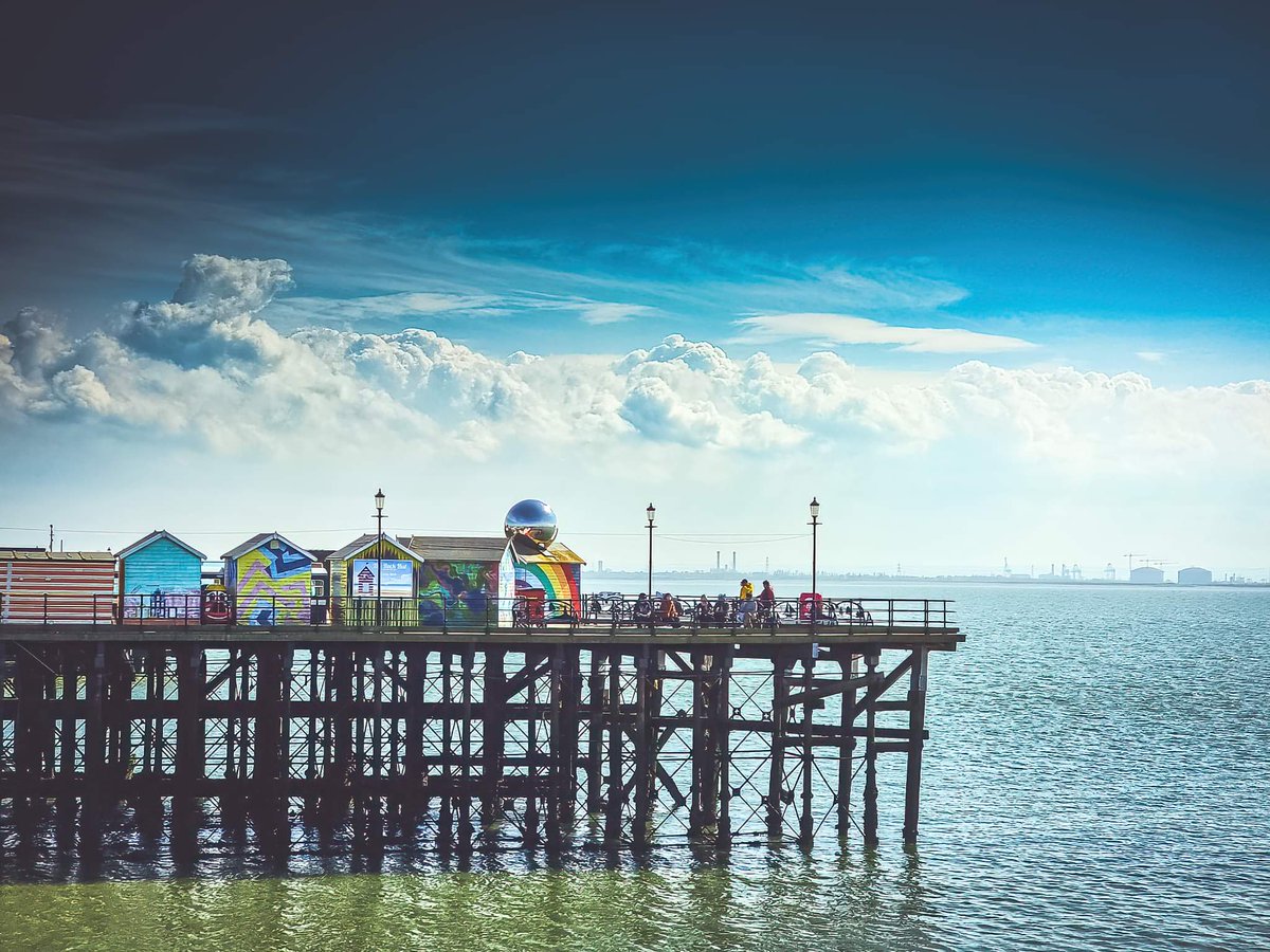 Colours at the end of the pier by @dglawdzin