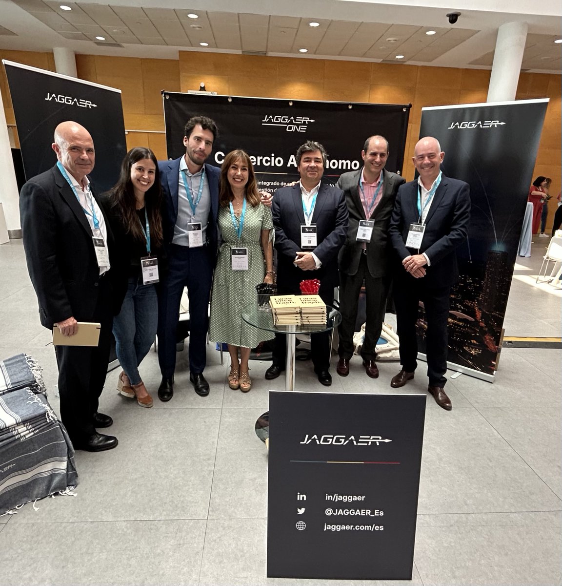 📢En el #26CongresoAERCE Jesús Maté Sanz ha explicado el reto de cómo implementar la función de compras en un gran proyecto de #RealState como es <a href="/MadridNuevoN/">Madrid Nuevo Norte</a> gracias a una herramienta como <a href="/JaggaerPro/">JAGGAER</a> 

#AutonomousCommerce