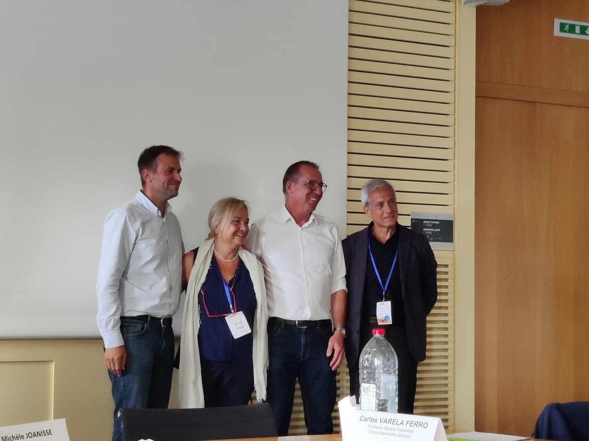 Geneva Sustainability Centre (@sustaingva) on Twitter photo Today, we visited <a href="/CHUVLausanne/">CHUV / Centre hospitalier universitaire vaudois</a> and heard from Prof. Nicolas Senn, Michèle Joanisse, Morgane Gilliand - a fantastic programme organized by Céline Vicario.
And of course, thanks to <a href="/uchcat/">La Unió</a> for sharing their time, knowledge, and enthusiasm for sustainable and resilient healthcare. Today, we visited <a href="/CHUVLausanne/">CHUV / Centre hospitalier universitaire vaudois</a> and heard from Prof. Nicolas Senn, Michèle Joanisse, Morgane Gilliand - a fantastic programme organized by Céline Vicario.
And of course, thanks to <a href="/uchcat/">La Unió</a> for sharing their time, knowledge, and enthusiasm for sustainable and resilient healthcare.
