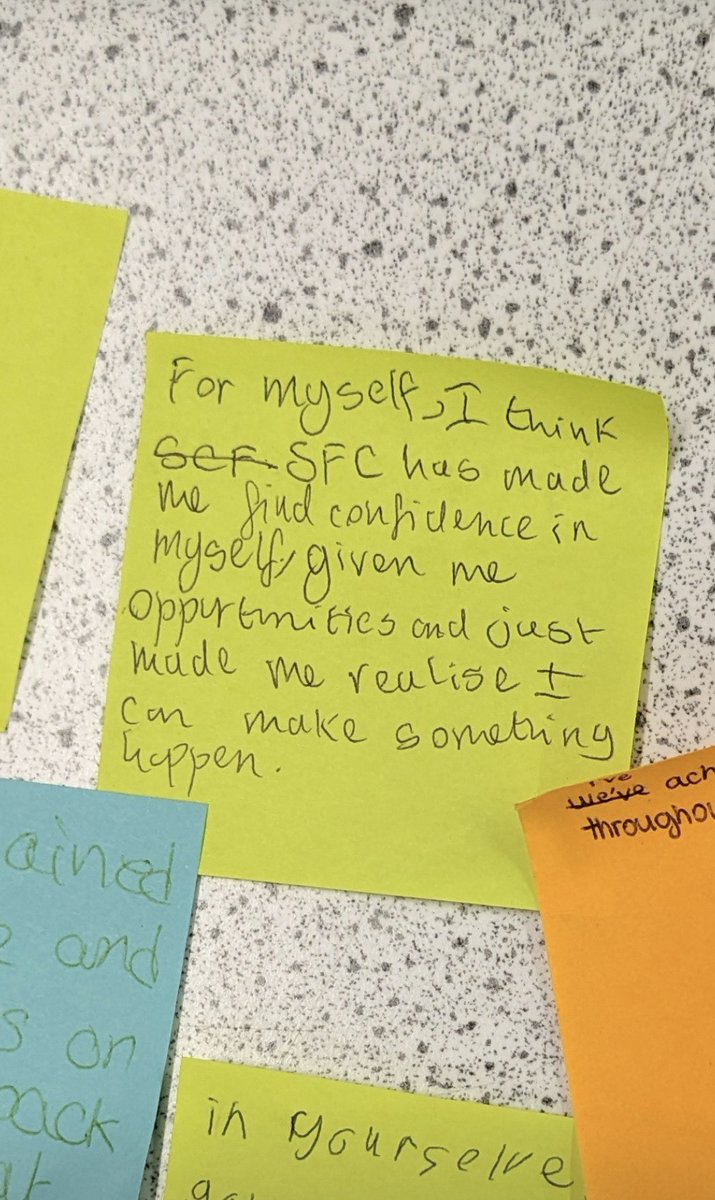 A fab day visiting @DT_AoMSchool highlighting that #schoolfoodchampions goes further than improving the school food culture, it provides amazing opportunities for personal development, showing young people they have a voice and giving them the platform to use it! 
@BiteBack2030