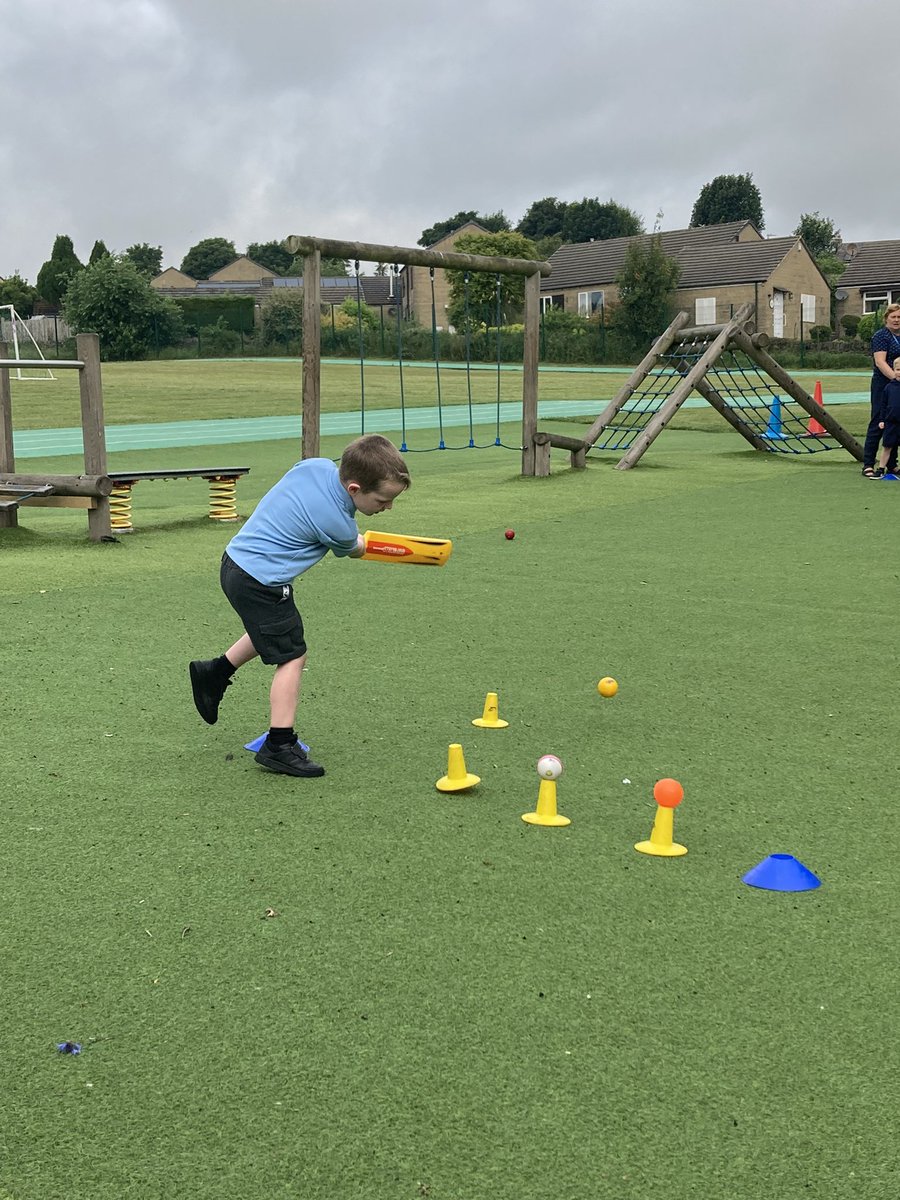 Barkisland CE School tweet media