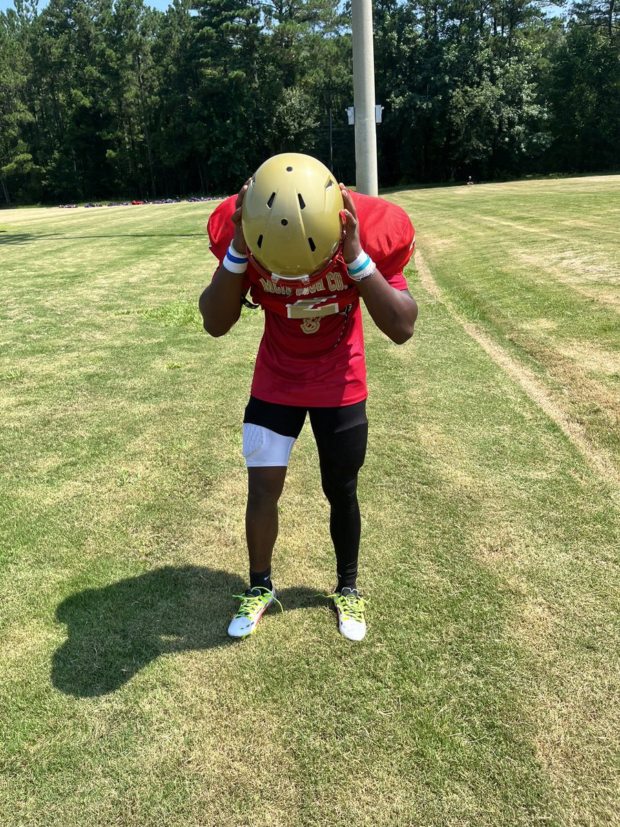 DeMarien McNear tweet media