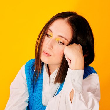 We all get stuck in the rut of life at some point but @AliceMerton wants you to know that better days are ahead. Hear it in her song 'Charlie Brown' at 2pm on @DC101 for #NewAt2! DC101.com/LISTEN