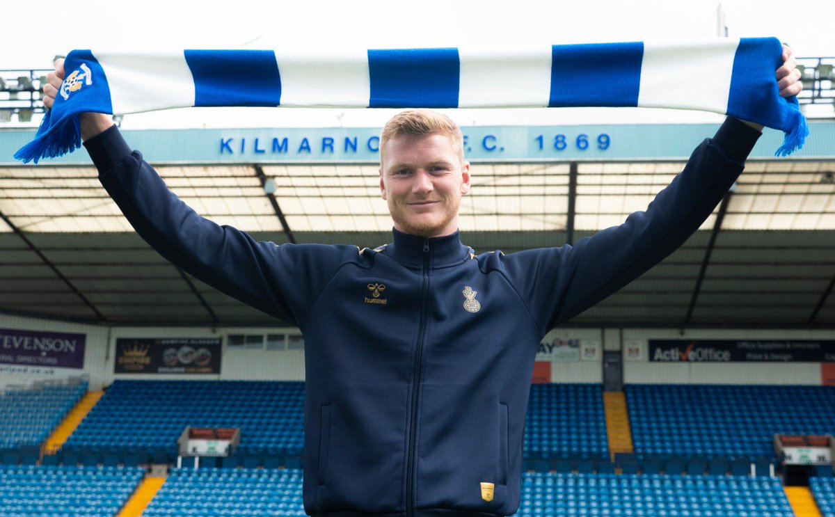 Delighted to have joined @kilmarnockfc for the season. Can’t wait to get started🔵⚪️