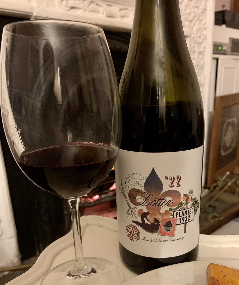 Angela Lloyd (@angelalloyd1) on Twitter photo It’s not how far cinsaut has come, rather how far winemakers have with this once ubiquitous variety, often as important in a blend as solo. <a href="/vanloggwines/">Vanloggerenbergwines</a> 2nd vintage of old-vine F’hoek fruit has wonderful perfume, gravitas & assured future. It’s not how far cinsaut has come, rather how far winemakers have with this once ubiquitous variety, often as important in a blend as solo. <a href="/vanloggwines/">Vanloggerenbergwines</a> 2nd vintage of old-vine F’hoek fruit has wonderful perfume, gravitas & assured future.
