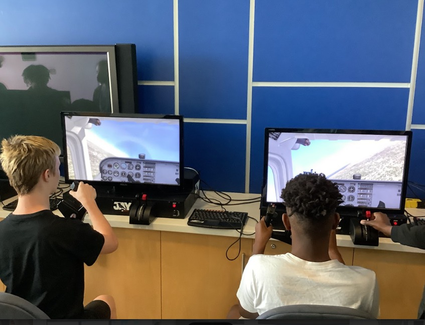 ECPPSCTE's tweet photo. Day 3 at our CTE Aviation &amp; Career Accelerator Summer Enrichment Program, Ss were able to visit Elizabeth City State University's Aviation and Drone Facility! There were opportunities for Ss to explore equipment and see how things work. #ecppsctematters #ecppscterocks #CTEforNC https://t.co/xGjWs1Kx38