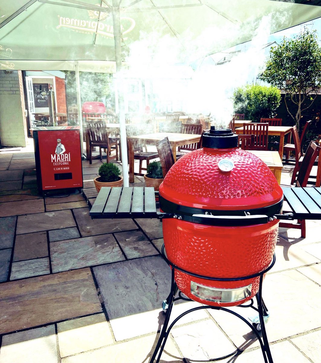 TheWhiteHorsePu's tweet photo. We’ve got a new BBQ and we’re getting it started this weekend! 
‼️ BBQ specials coming Sunday ‼️ We’ll have them available from 1.00pm-5.00pm along with our full menu, just book your table like normal and we’ll do the cooking! 🍗 🍺 🍷
Book here ->>> https://t.co/U2UBDVosur https://t.co/RaAlbYNjqi