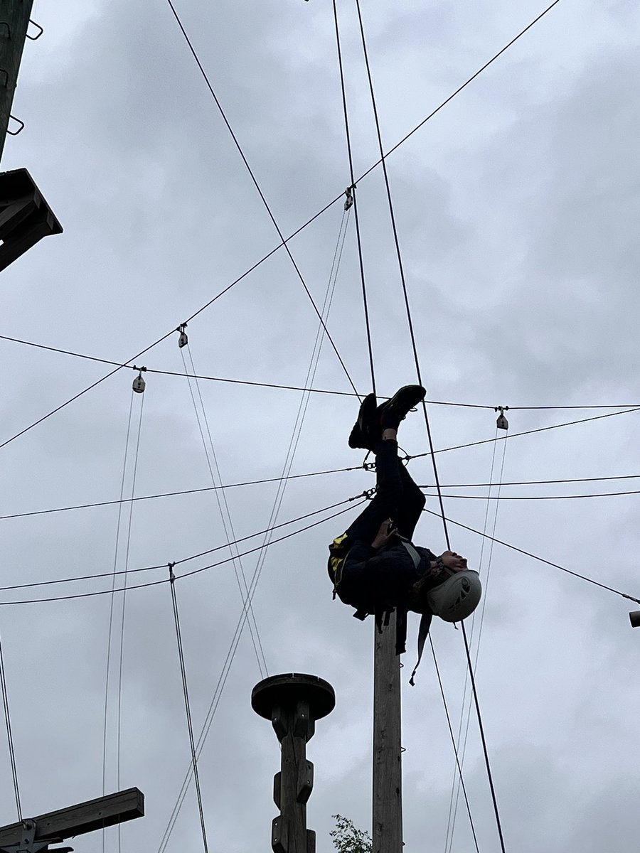 topcliffehub's tweet photo. More photos of today’s adventurous activities!! 💪 @Topcliffeschool https://t.co/3DrrzSVdS6