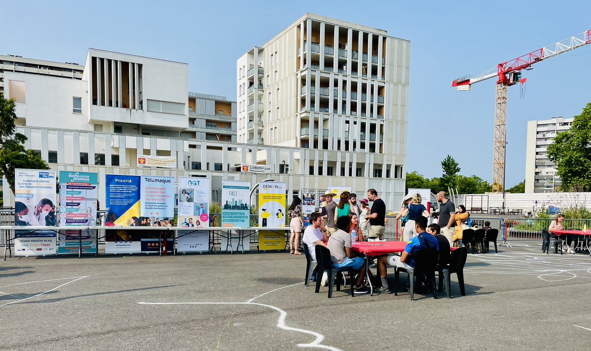 Jeanne Giry (@jeannegiry) on Twitter photo En cette fin dâaprĂšs midi, nous Ă©tions avec les acteurs du #mentorat place Abbal, au cĆur du quartier Reynerie pour la FĂȘte du mentorat âïž
<a href="/Alliance_edu_uw/">Alliance pour l'éducation - United Way</a> @article_un <a href="/AssoProxite/">Association Proxité</a> <a href="/JobIRL/">JobIRL</a>
<a href="/NQTasso/">NQT</a> @FACEToulouse <a href="/AfevFrance/">Afev</a>
@crijoccitanie <a href="/CiteEduToulouse/">Cités Educatives TOULOUSE - Nord - Grand Mirail</a>
<a href="/Telemaque_asso/">TĂ©lĂ©maque</a> En cette fin dâaprĂšs midi, nous Ă©tions avec les acteurs du #mentorat place Abbal, au cĆur du quartier Reynerie pour la FĂȘte du mentorat âïž
<a href="/Alliance_edu_uw/">Alliance pour l'éducation - United Way</a> @article_un <a href="/AssoProxite/">Association Proxité</a> <a href="/JobIRL/">JobIRL</a>
<a href="/NQTasso/">NQT</a> @FACEToulouse <a href="/AfevFrance/">Afev</a>
@crijoccitanie <a href="/CiteEduToulouse/">Cités Educatives TOULOUSE - Nord - Grand Mirail</a>
<a href="/Telemaque_asso/">Télémaque</a>