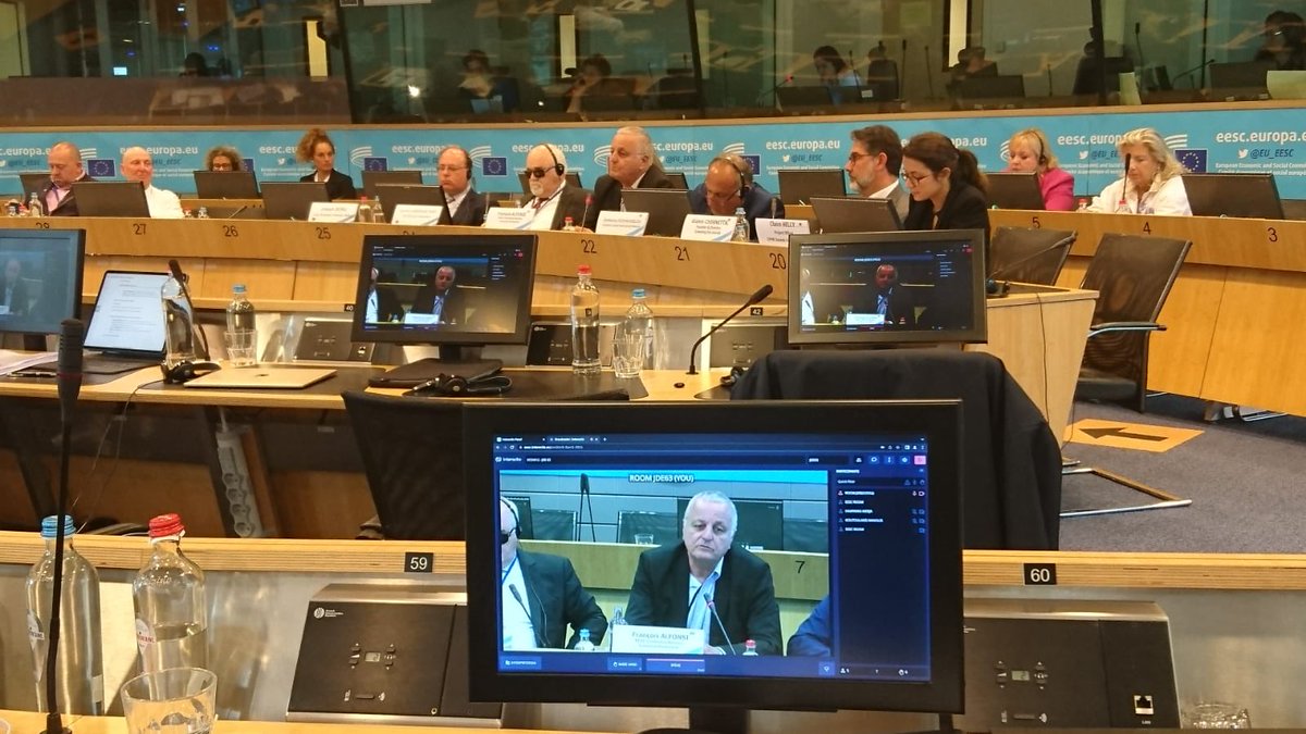 Avec ⁦<a href="/insuleur/">INSULEUR</a>⁩ rés chambres commerce insulaires Europe, mobilisation renforcée pour l’obtention #pactepourlesiles. Convergence des acteurs Parlmt européen (rapport ⁦<a href="/younousomarjee/">younous omarjee</a>⁩) Comité Régions, CESE, gouvernements insulaires, gvt grec engagé. On peut gagner !