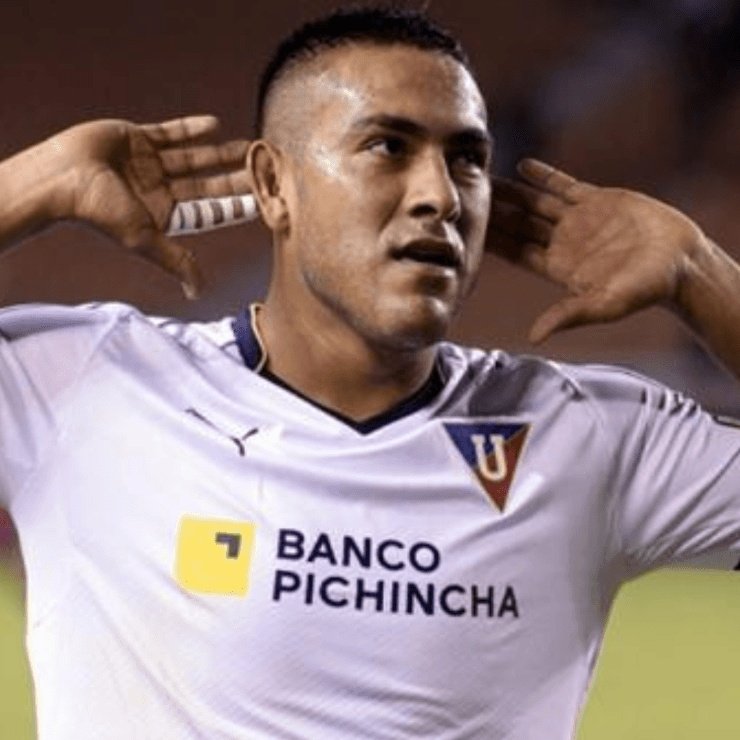 ¡Chicaiza cerca del Ponchito! ⏳

Andrés Chicaiza ya tiene un primer acuerdo con Mushuc Runa, en los próximos días se definiría su vinculación.

#LaRadioDeTodaLaVida