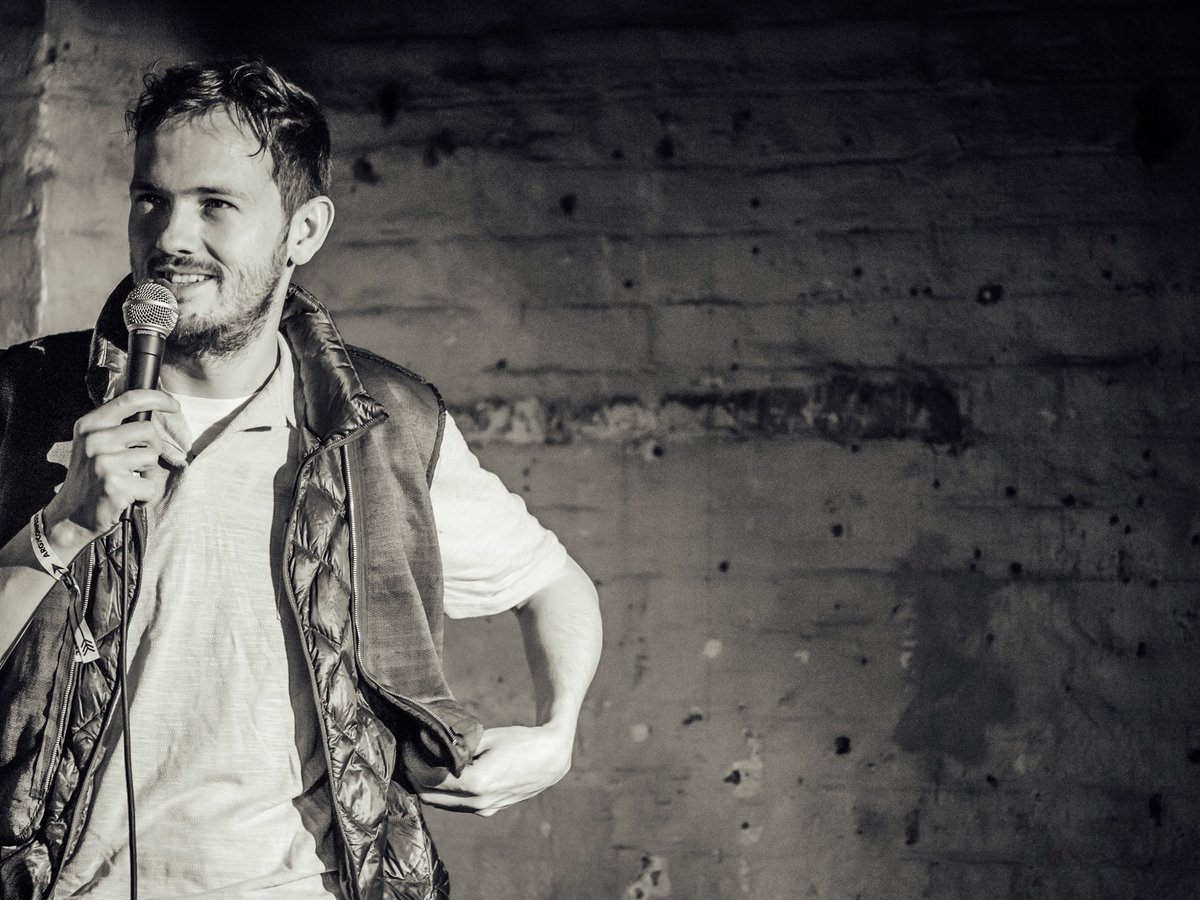 Stuart Laws tweet media