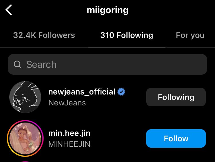 dazzibellefied's tweet photo. many are theorizing that it’s miigoring on instagram who’s behind the illustration on newjeans’ ‘Get Up’ album! https://t.co/dFx7h3EEK9