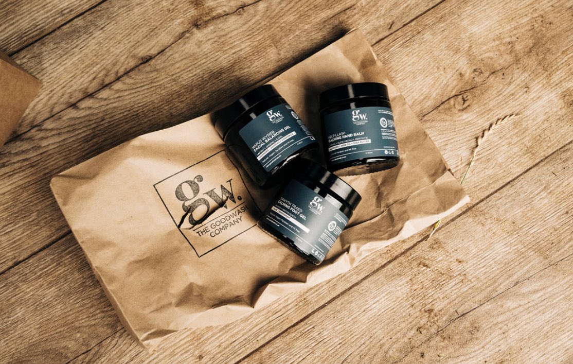 TheGoodwashCo's tweet photo. Calendula oil has antifungal, anti-inflammatory, and antibacterial properties that might make it useful in healing wounds and soothing eczema. It is also used as an antiseptic 
#handbalm #helpllaw https://t.co/GhdBKoky4e https://t.co/pRwiV6x2w6