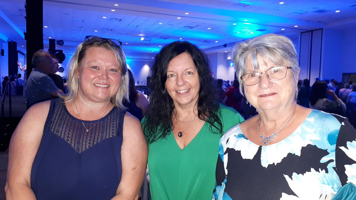 annaleeskinner's tweet image. Lovely to see this special lady at Grad today❤️ #DoingWhatsBestForKids @cynthia_shelley