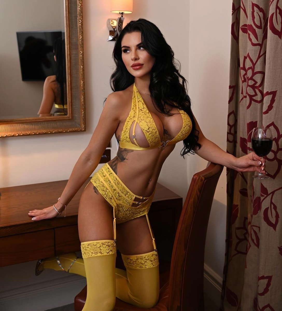 vc_dk_ua's tweet photo. https://t.co/HrVHhAdDon
#sexyandstrong #ukrainegirls #photogirl #sexyladys #lingerielove #evaelfie #elegantlady #amazinglady #prettylady #naughtywife #hotbabe #classygirl #portraitfly #sexyladyr #hotmodel #bikini #beautifullady #sexyladys #SweetieFox #amazinggirl #luxurygirl https://t.co/4GNIohXd6g
