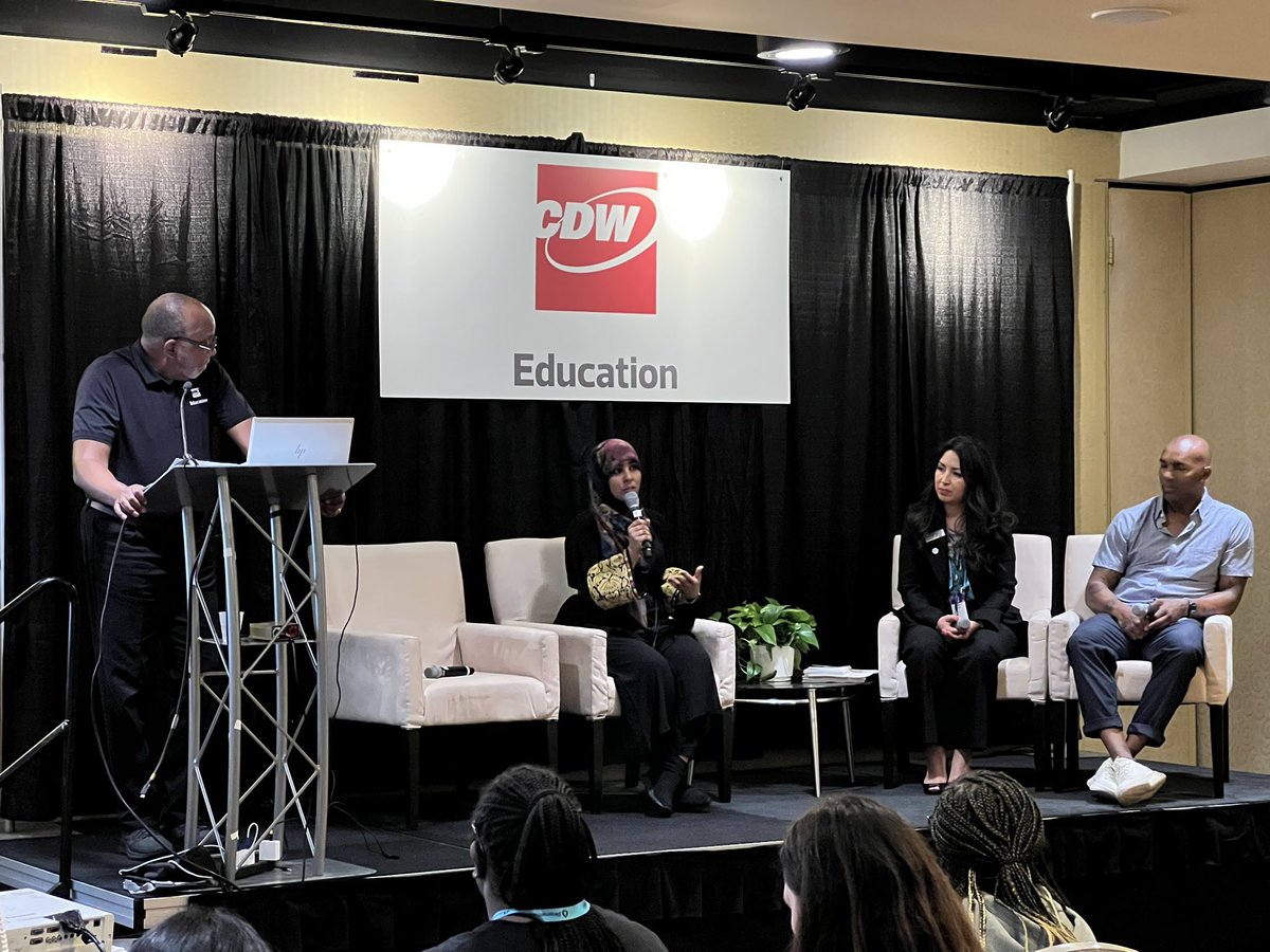 dkonopelko's tweet image. “It is a lot more exhausting to be afraid than to be unapologetically who you are.” -@SJEducate 

Incredible panel with incredible leaders @ISTEofficial #ISTELive23 

@SJEducate 
@SMMendoza123 
@k_shelton 

#equity #thejourney