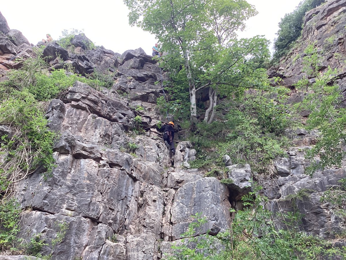 ExcaliburOgb's tweet photo. Incredible climbing from Year 6! https://t.co/1T42LPD7QT