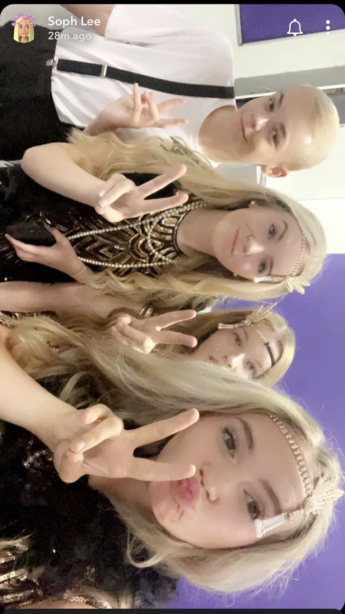 jenlee_lee's tweet photo. Friends who dance together ❤️
@OutwoodCity https://t.co/TJy26K0ZaV