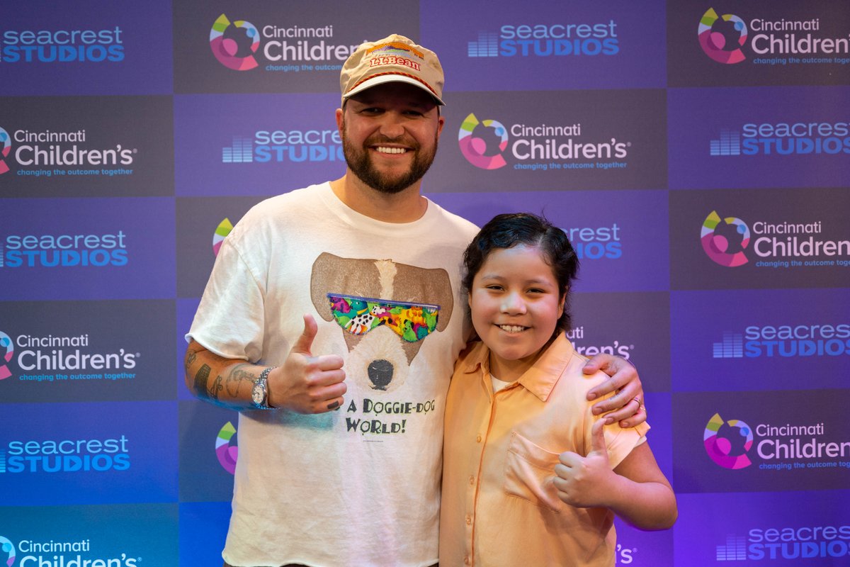 Before performing at the @Reds post-game concert series last week, @QuinnXCII stopped by #SeacrestStudios at @CincyChildrens to spread joy and share his music with patients in the hospital 🎶