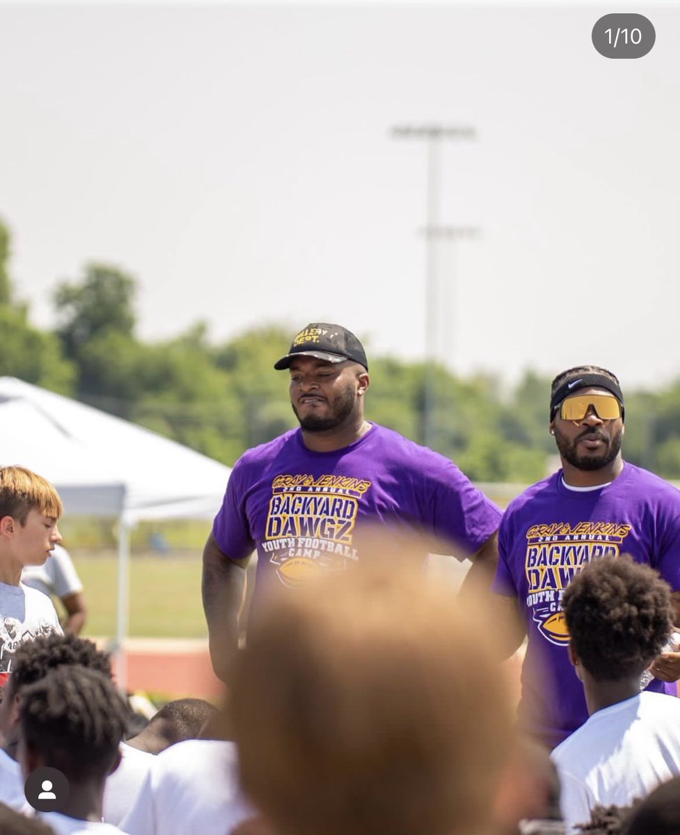 7v7Speed's tweet image. First on behave of the organization want to thank God for everything he does. Secondly thankful for the blessing  @iam_jtgray &amp;amp; @Big_E_14 has given us for partnering &amp;amp; becoming the official sponsor of the Mississippi Speed 7v7 Team. Mississippi to the Top! 
#DeltaStrong