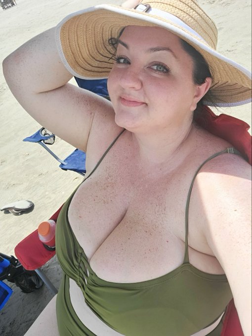 I am so ready to go back to the beach!! https://t.co/2cUNRYjZOF<a href="/tag/mvsales"class="tags"><span>#mvsales</span></a>