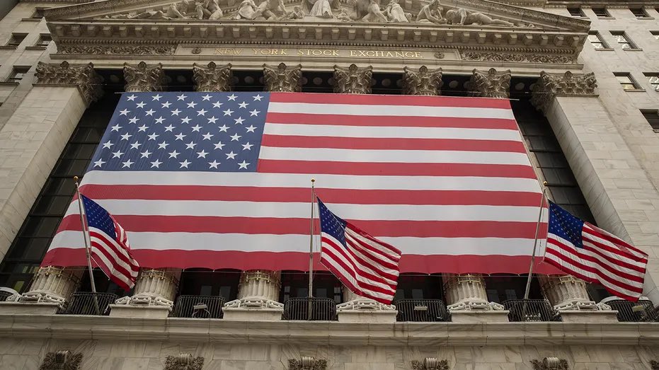 Reminder #NYSE  Closes Early Monday July 3rd
In addition to June ending Friday, plan your #Options plays as needed. (Please Retweet)

Each market will close early at 1:00 p.m. (1:15 p.m. for eligible options) on Monday, July 3, 2023, Wednesday, July 3, 2024, and Thursday, July 3,