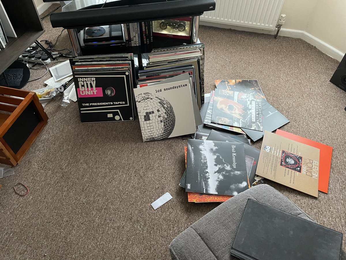 Wish I hadn’t started putting my record collection in alphabetical order now 🤣