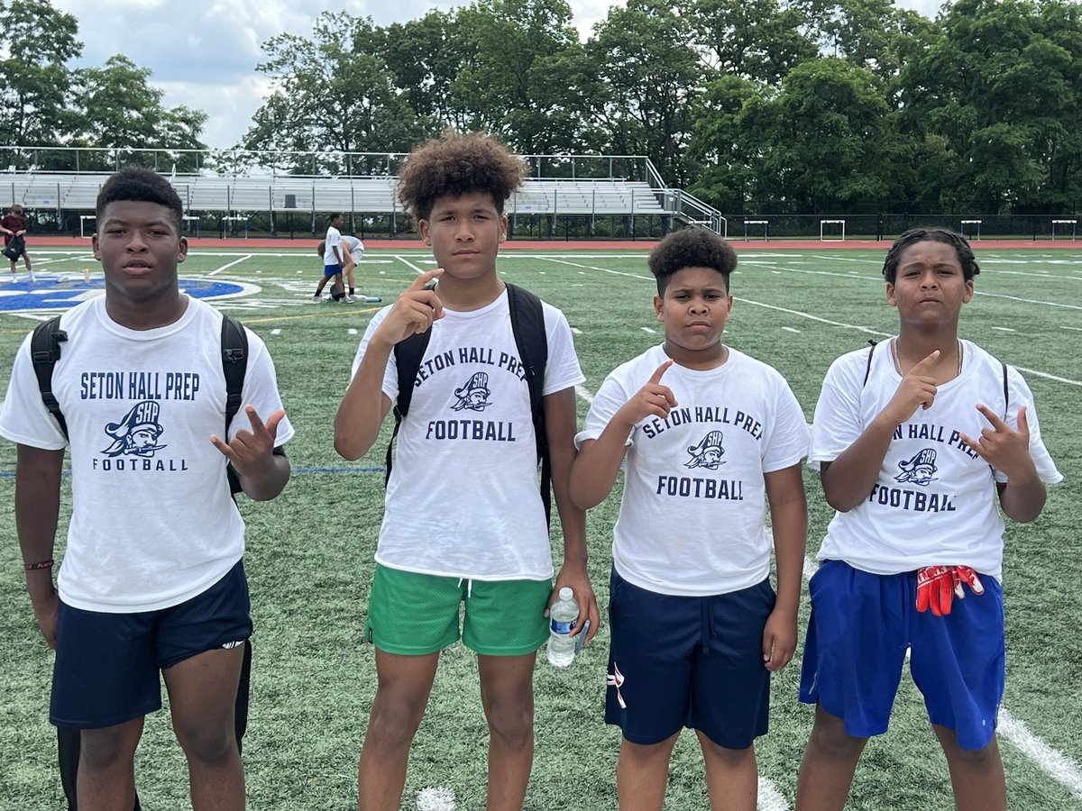 Airsportsgroup1's tweet photo. Dem ASG boyz @theprepfootball camp!!  #ASG #OTT #SportzFarm #ShockTheWorld #SetonHallPrep https://t.co/kYe6DYvXJ4