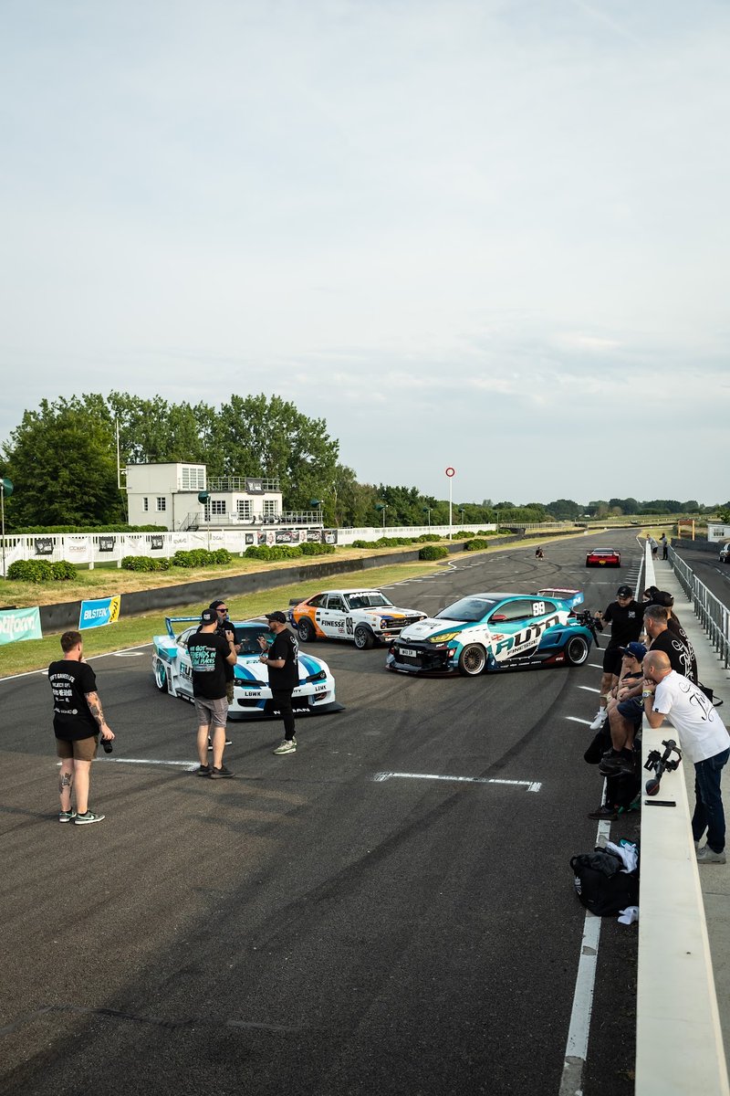 AutoFinesse's tweet photo. Pulling out the big guns at Goodwood.
#AutoFinesse #JDM #Honda #TheArtOfDetailing #Datsun #DetailersFuel #Detailing #Detailer #CarCare #Toyota #DetailingWithADifference #Nissan https://t.co/0E7oPOyAut