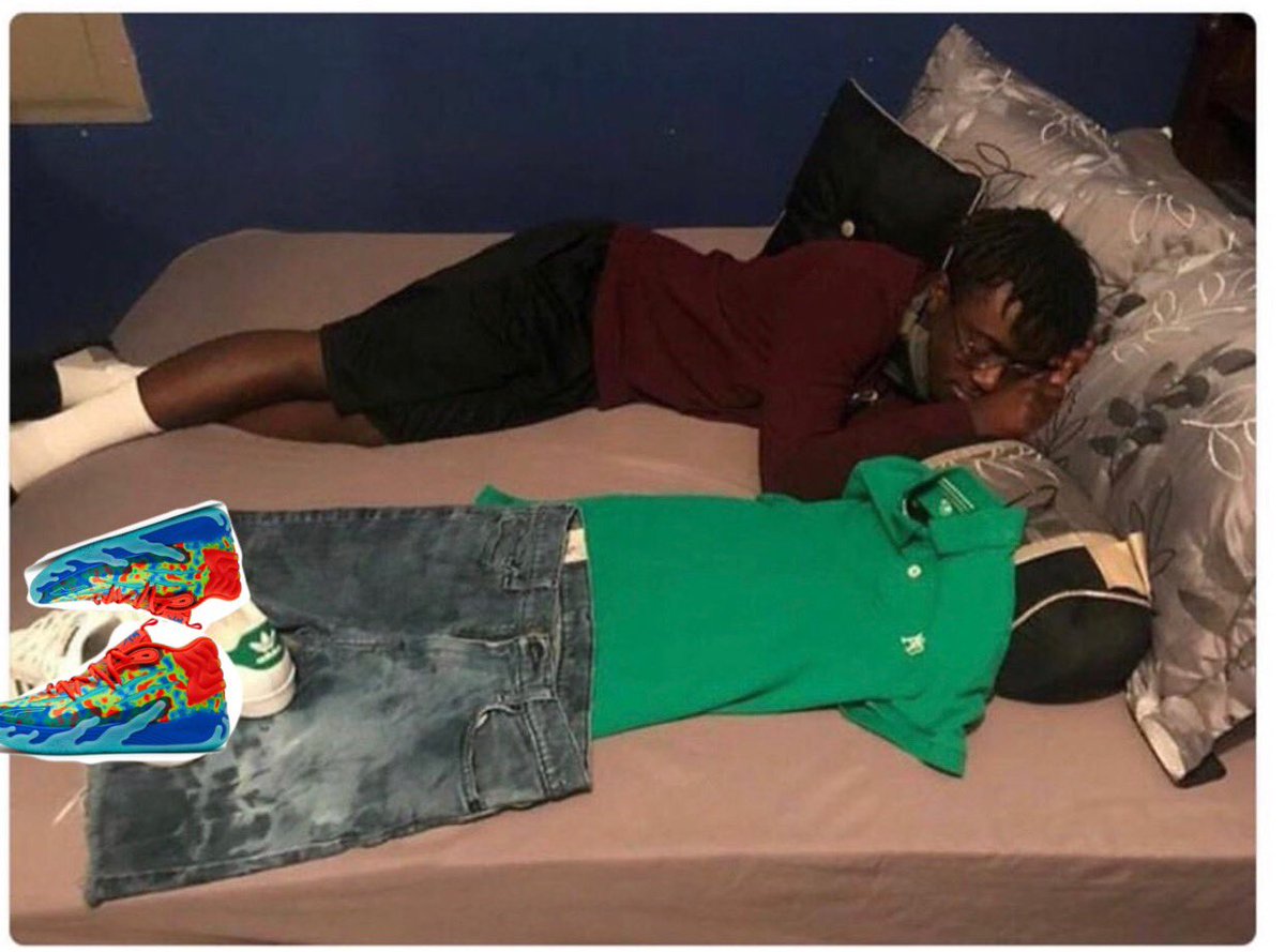 oladaone's tweet image. One more sleep, how I’m sleeping tonight - EE 

#HeatCheck @GutterCatGang @PUMA