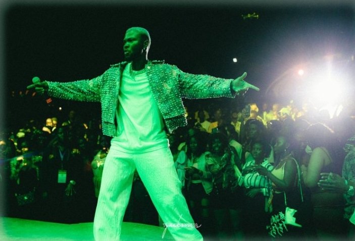 wurlDfamPage's tweet photo. WurlD shut down Uganda. It was an amazing fun filled night. Ugandans knows how to rock. Thank you so much. #JamesonHangout #Uganda #WurlDFam #WurlDWide https://t.co/KRO48mXt25