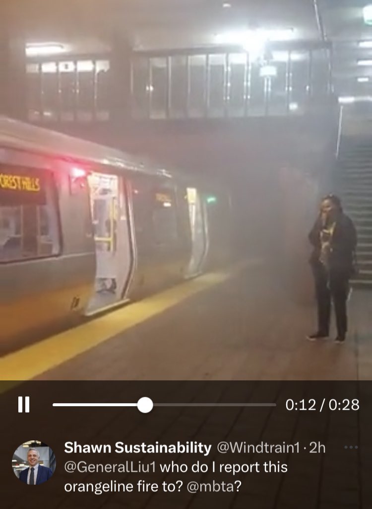 chipgoines's tweet photo. #MBTA How it started 🤝 How it's going https://t.co/hyTc3GHoDY