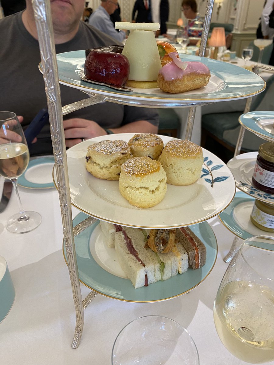 Traded in students for <a href="/GamecockCB/">Charles brown</a> so we can celebrate the 15th anniversary that was ruined by COVID 3 years ago. 17 years married, 20 together. Still the one.