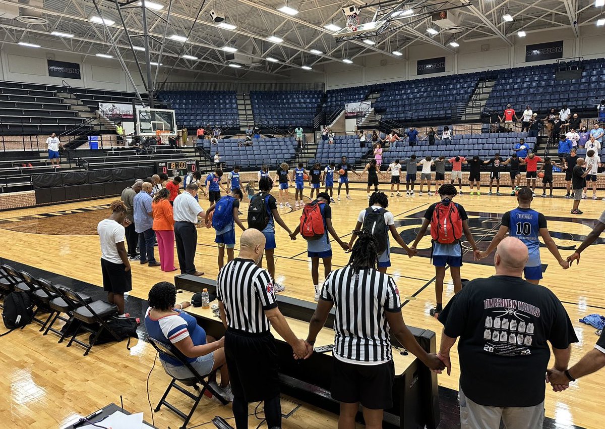 Thank you, Coach Hill!!  Cougars finish the summer league and TABC 5-1!! Keep grinding Cougars 
#BiggerThanBasketball #summerleague