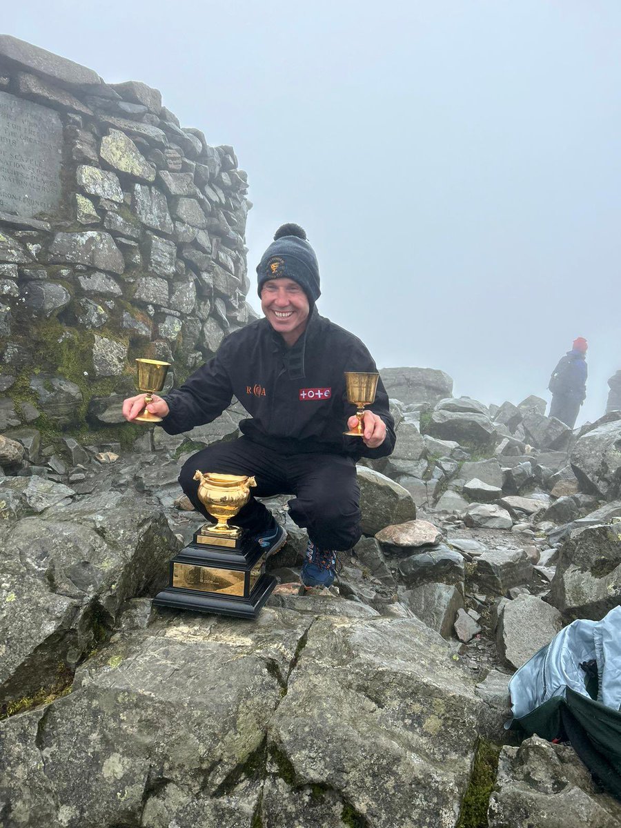 🏆🏆🏆

@dickyjohnson77, his two Gold Cups and the @Boodles Gold Cup.

All at the top of Scafell Pike 🇬🇧 in celebration of #GoldCup100 next March!