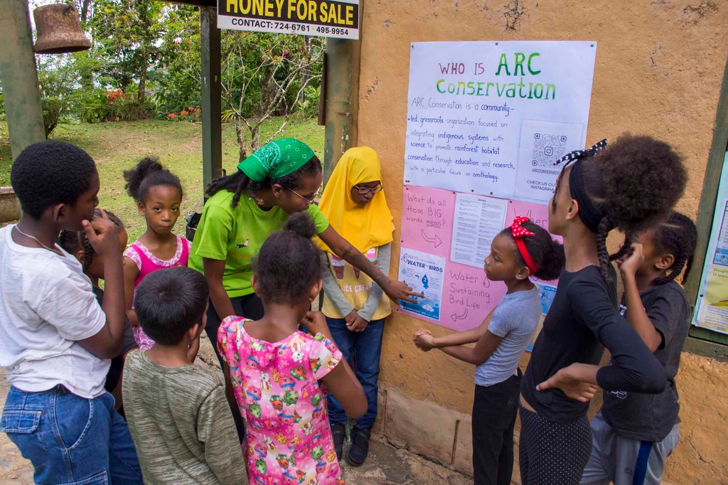 BirdsCaribbean's tweet photo. Well folks, another #CEBF has come and gone💚.  While the CEBF team prepares our wrap-up blog, we thought we’d highlight the ✨ARC Conservation✨  “Protect the Rivers, Save the Birds” one-day event of bird banding 🦜, #birding , arts &amp; crafts🧩! Cheers to a fantastic event! https://t.co/MuU0VlJ0Cg