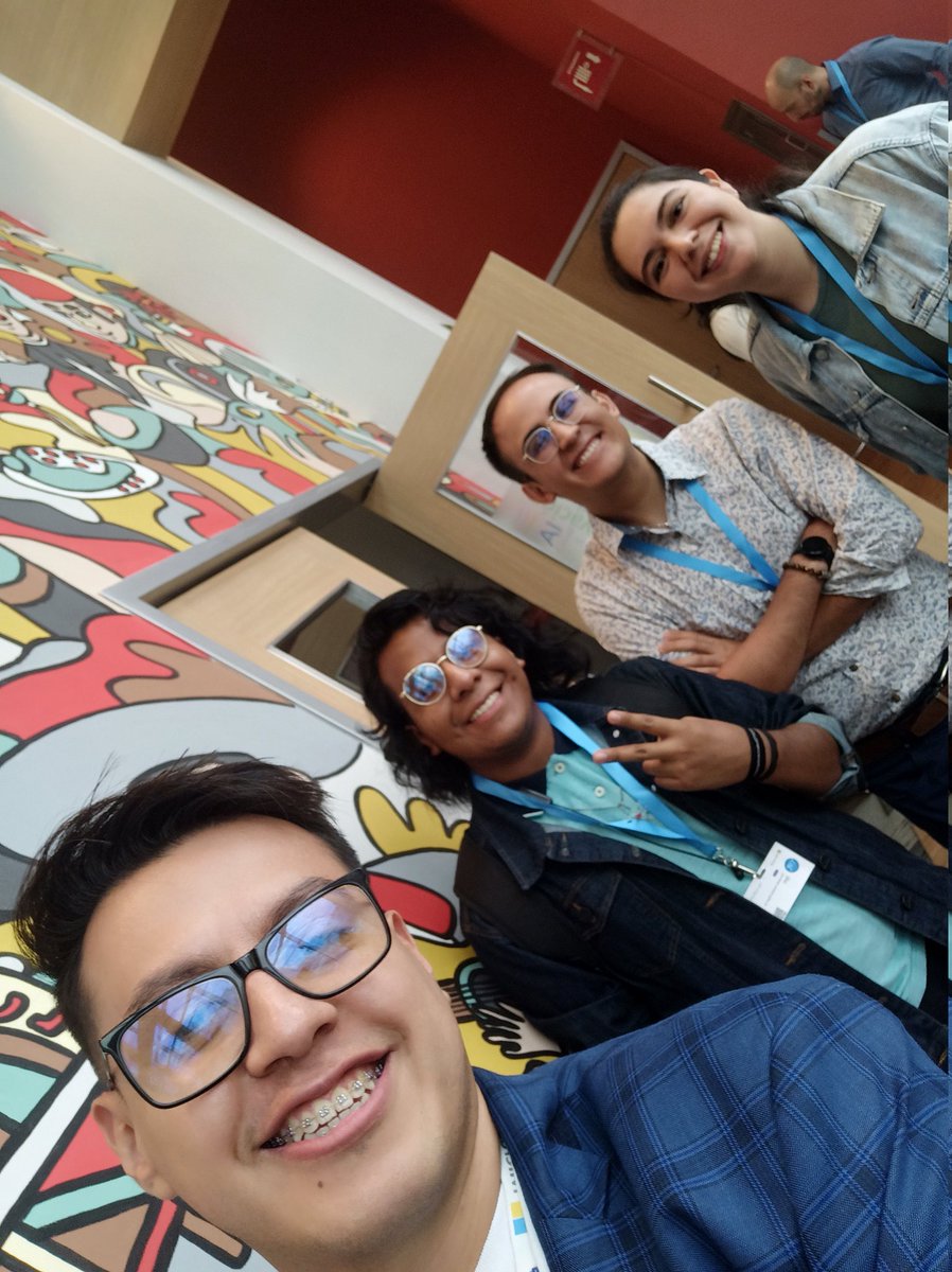 OrlandoMJourney's tweet photo. En Microsoft Build México 2023 ✨ con toda la comunidad de #MSFTStudentAmbassadors #MSBuildMX @LearnAmericas @msdevlatam https://t.co/dD5A1FiqPT