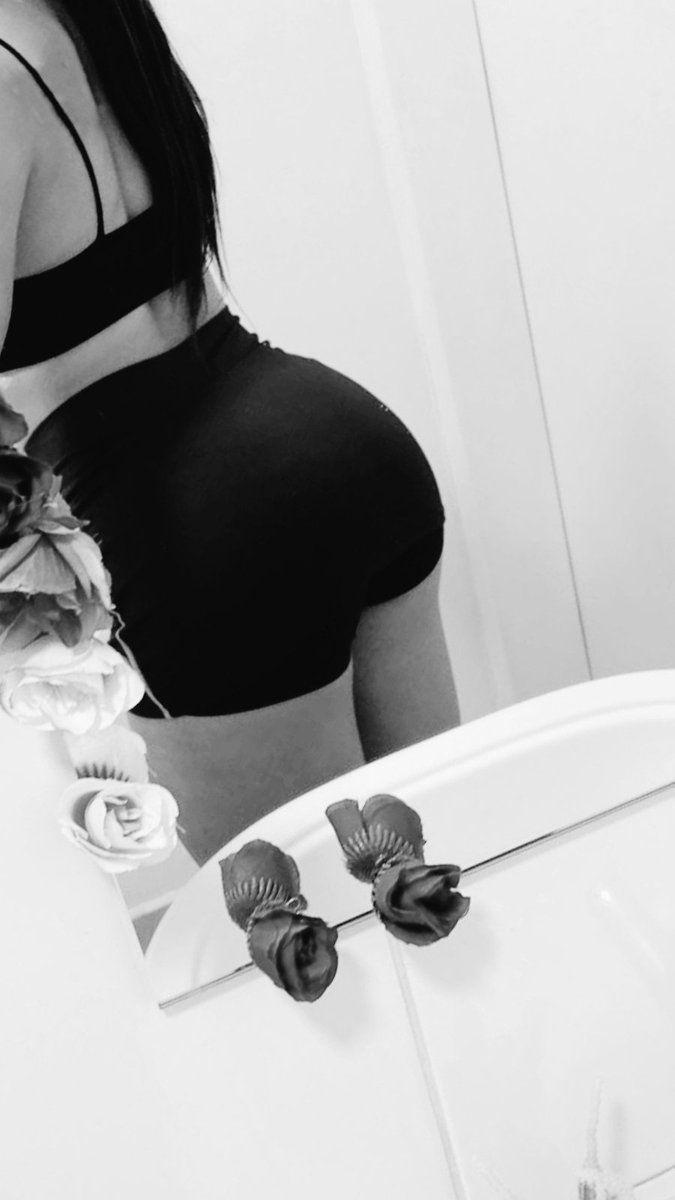 marcondesashley's tweet photo. Bumbum ganhando forma 🥵

Quer ver mais vem aqui
https://t.co/wIWqmG93Cs https://t.co/bjBngXWiB6