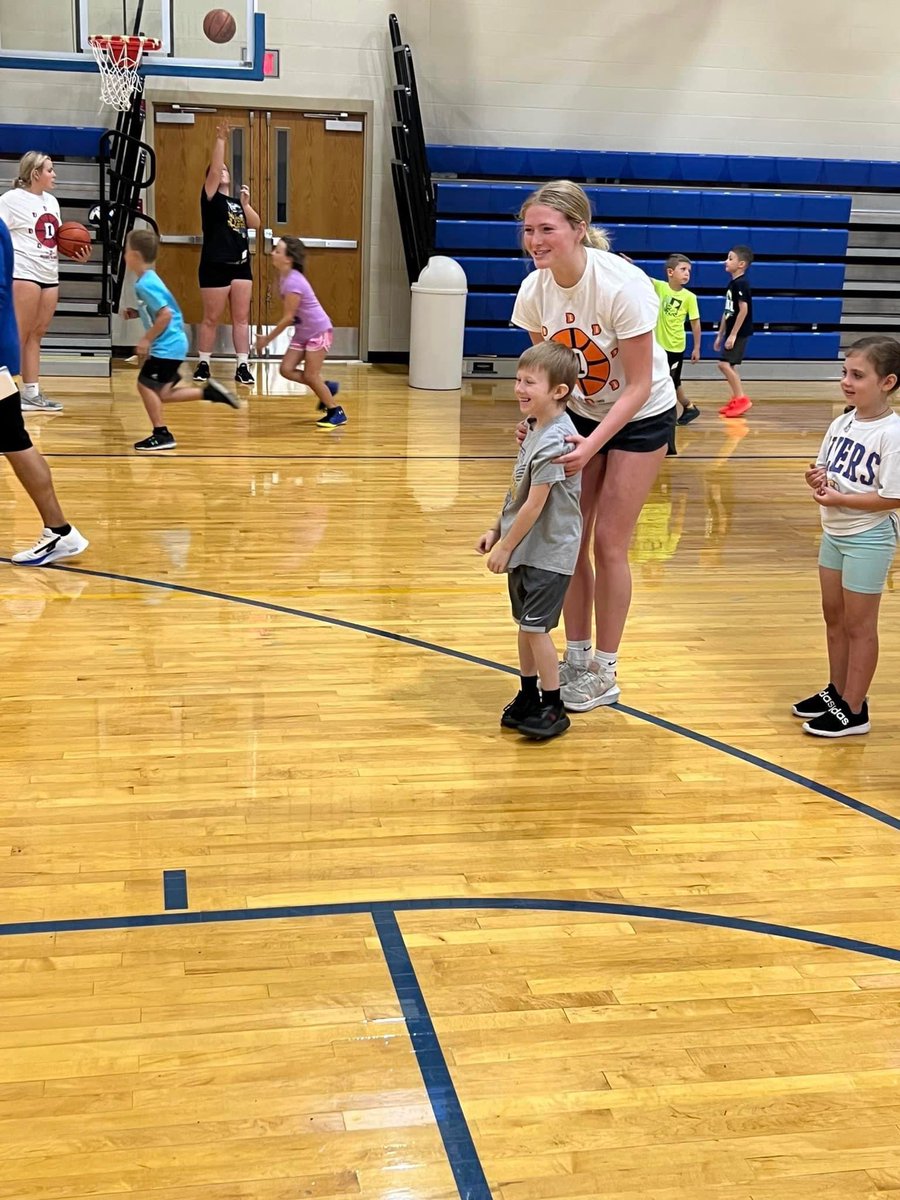 flierhoops's tweet photo. Day #2 of youth basketball camp is in the books. The boys basketball program and the Clyde Lady Fliers Basketball program have come together to put on a joint basketball camp for the Clyde community with over 100 campers this week. Tomorrow marks the last day 🏀 https://t.co/o3QdlHbKgc