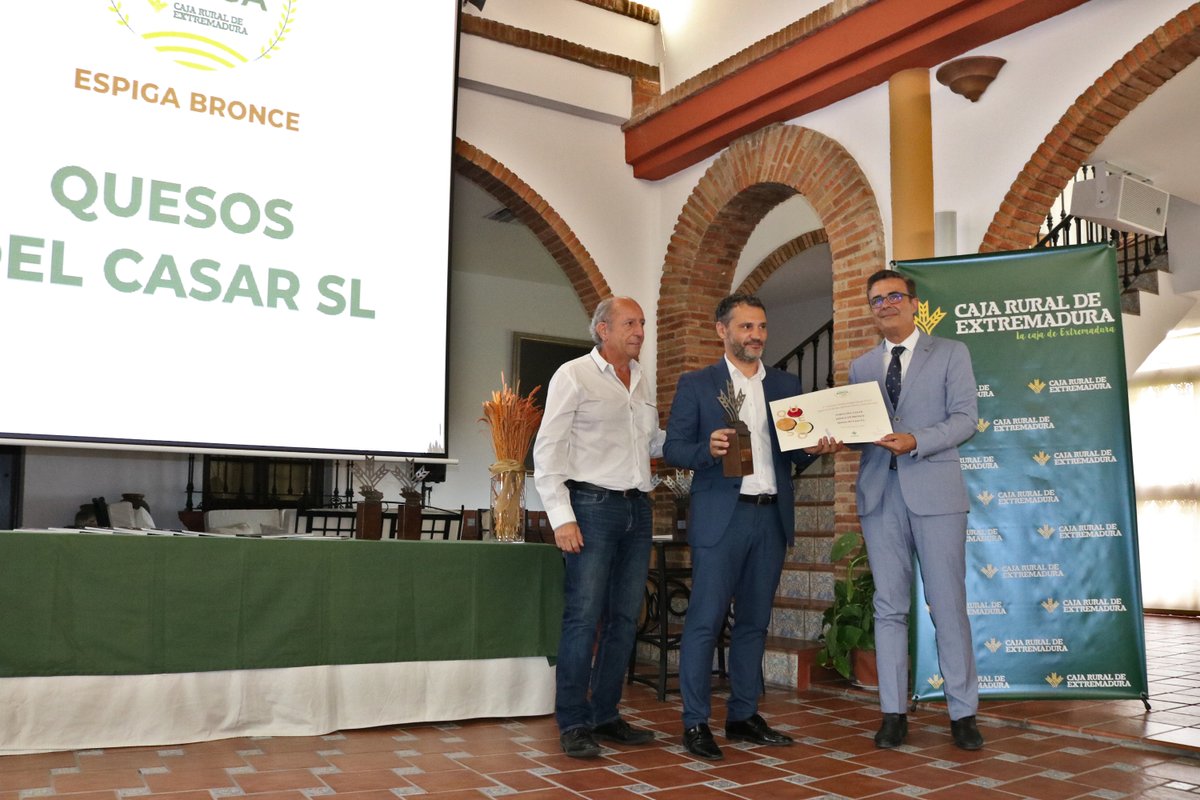 Premios Espiga 🌾modalidad DOP <a href="/tortacasar/">DOP Torta del Casar</a>:
🥇Espiga de Oro: Quesería <a href="/iberques/">Iberqués Extremadura</a> Extremadura
🥈Espiga de Plata: Quesería El Castuo
🥉Espiga de Bronce: <a href="/QuesosdelCasar/">QUESOS DEL CASAR S.L</a>
