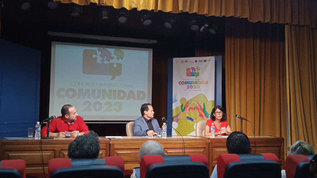 Se desarrolla Conferencia de Prensa q presenta la Convocatoria del Congreso Internacional COMUNIDAD 2023 del Consejo Nacional de Casas de cultura. 14 al 16 de octubre,en homenaje al 45 aniv de la institución y encaminado a profundizar en la labor de los escenarios comunitarios.