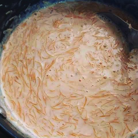 Seviyan.........
.
#seviyan #eidmubarak #eidsweets #tatlı #sweetdish #pakistanfood #biaaly