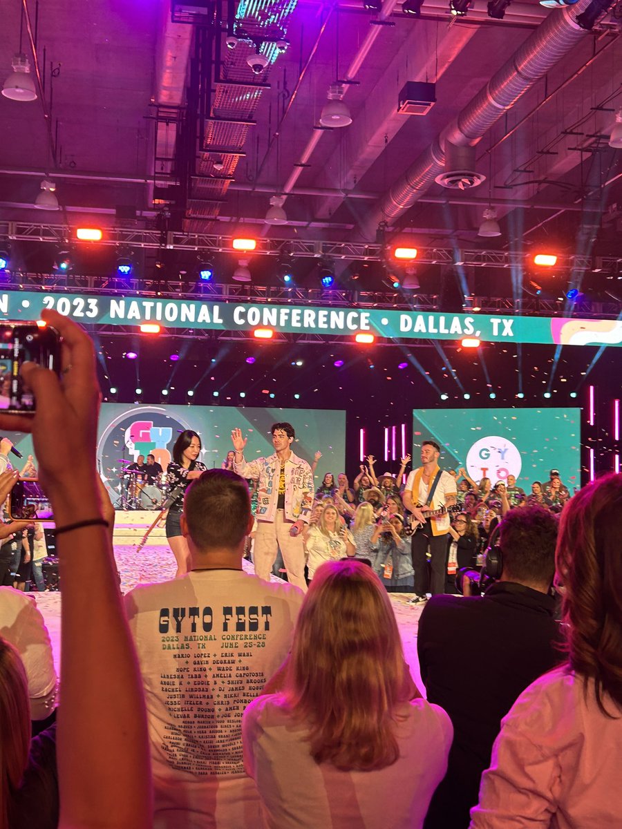 Brianna Russell tweet media