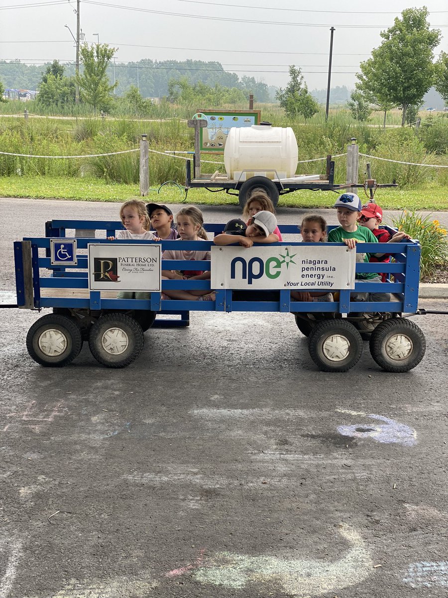 Mr. DeWolfe tweet media